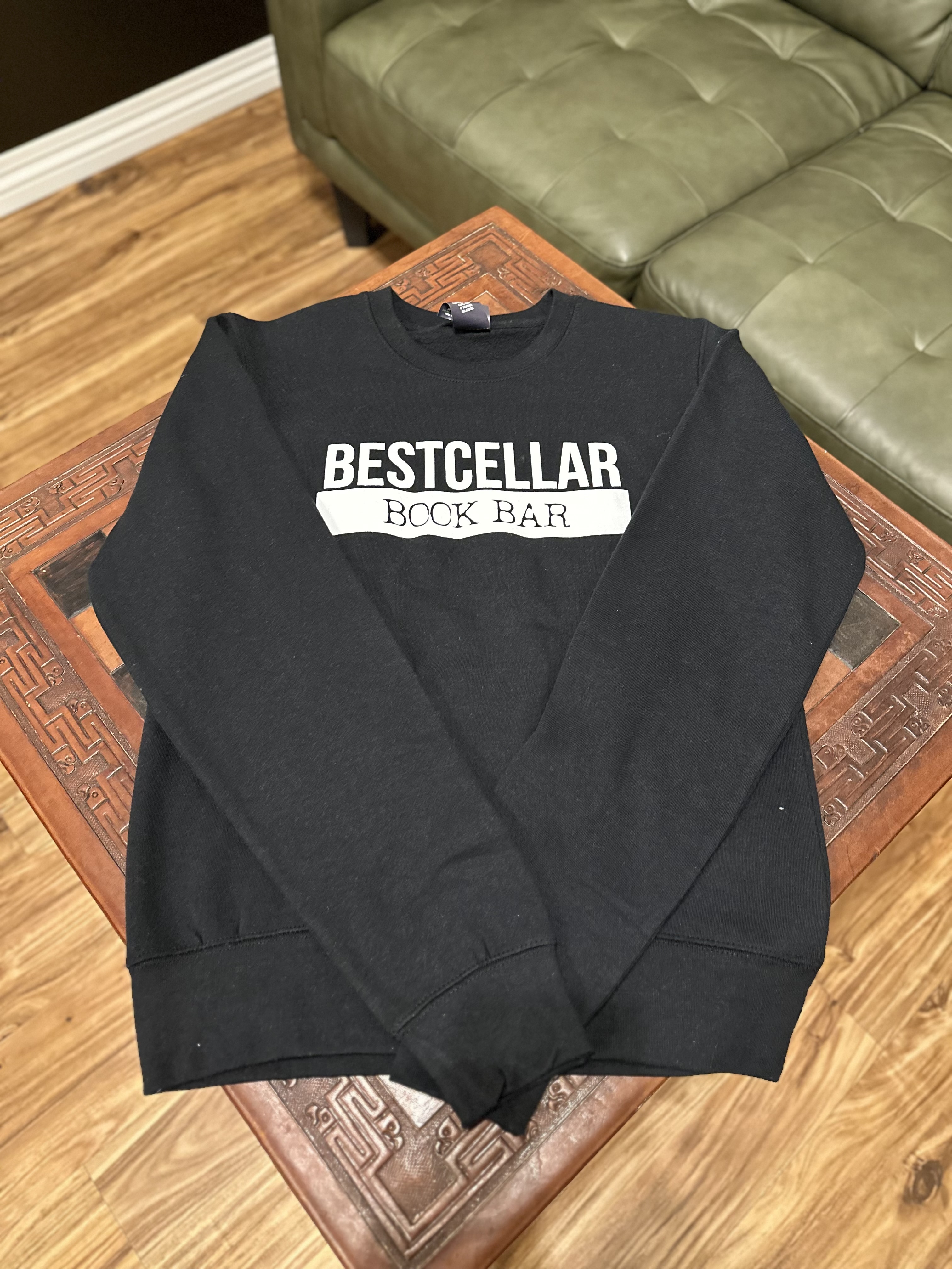 BestCellar Crewneck- Black